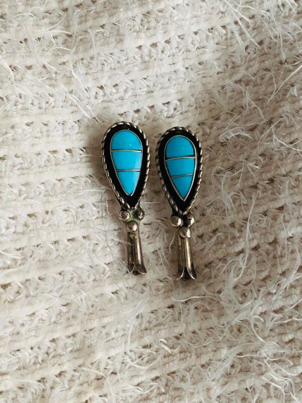 Zuni Susie Lowsayatee Signed Turquoise Sterling Silver Teardrop Squash Blossom Earrings/