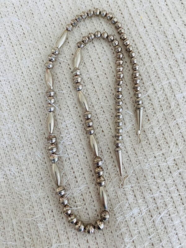 Vintage Navajo Ann Willy 26 Inch Sterling Silver Graduated Navajo Pearls Bead Necklace/ - Image 3