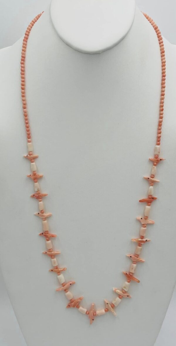 Zuni Rosita Kaamasee Graduating Japanese Pink Coral Bird Reversible Carving Fetish Necklace/