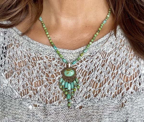 Zuni Jovanna Poblano Beaded Delicate Turquoise Chrysoprase Dangles Necklace/