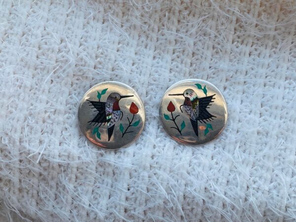 Zuni Vintage RB Signed Sterling Silver Inlaid Hummingbird Flower Post Earrings/