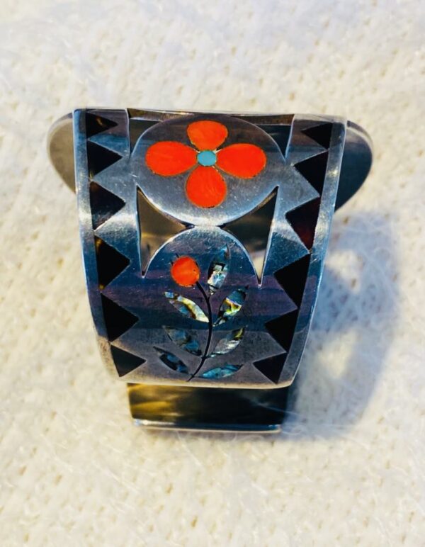 Zuni Vintage Dennis Edaakie Signed 1960s Sterling Silver Tortoise Shell Red Robin & Flowers Bracelet/ - Image 2