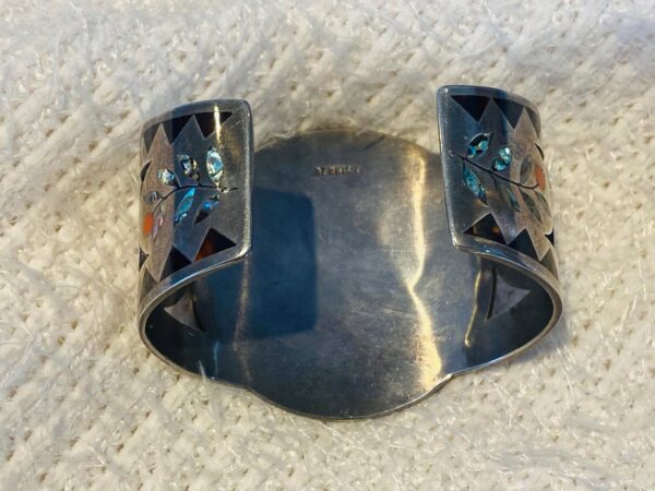 Zuni Vintage Dennis Edaakie Signed 1960s Sterling Silver Tortoise Shell Red Robin & Flowers Bracelet/ - Image 3