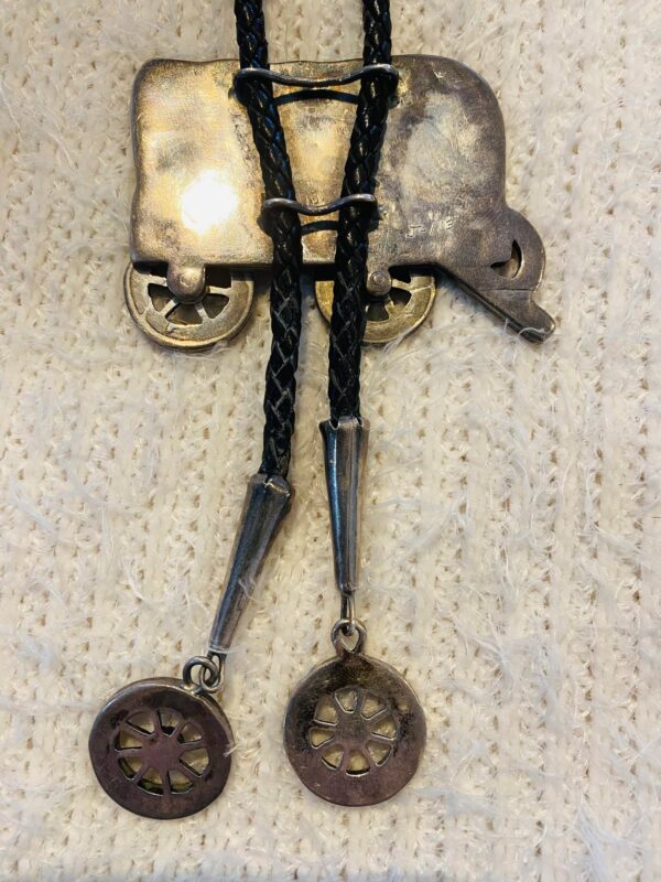 Vintage Zuni 1940s Sterling Silver Covered Wagon w Turning Wheels Bolo Tie With Matching Tips/ - Image 3